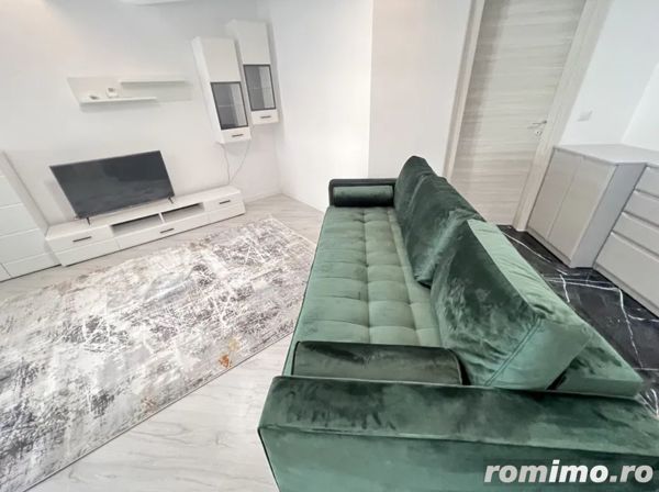 Inchiriez Apartament Cam Decomandat Mp Etaj Din Pipera