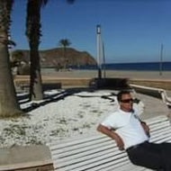 Daniel Iulian Caneta