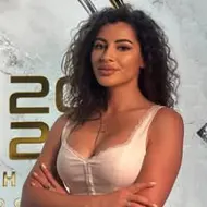 Stefy Si Ade Babacea