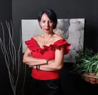 LAURA ZAHARIA