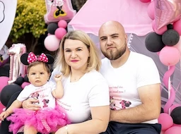  .Eu raspund doar pe EMAIL.