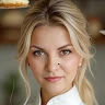 Dana Bucur
