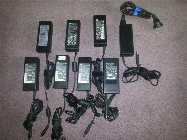 Incarcatoare alimentatoare Laptop toate tipurile