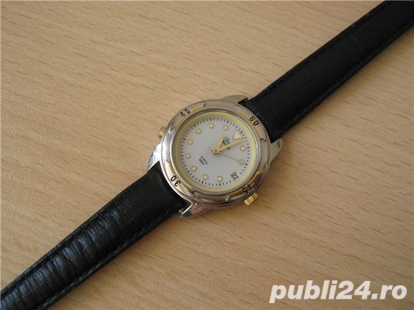 Ceas de firma, Timex indiglo de dama