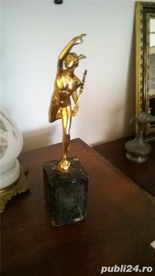 statueta  bronz