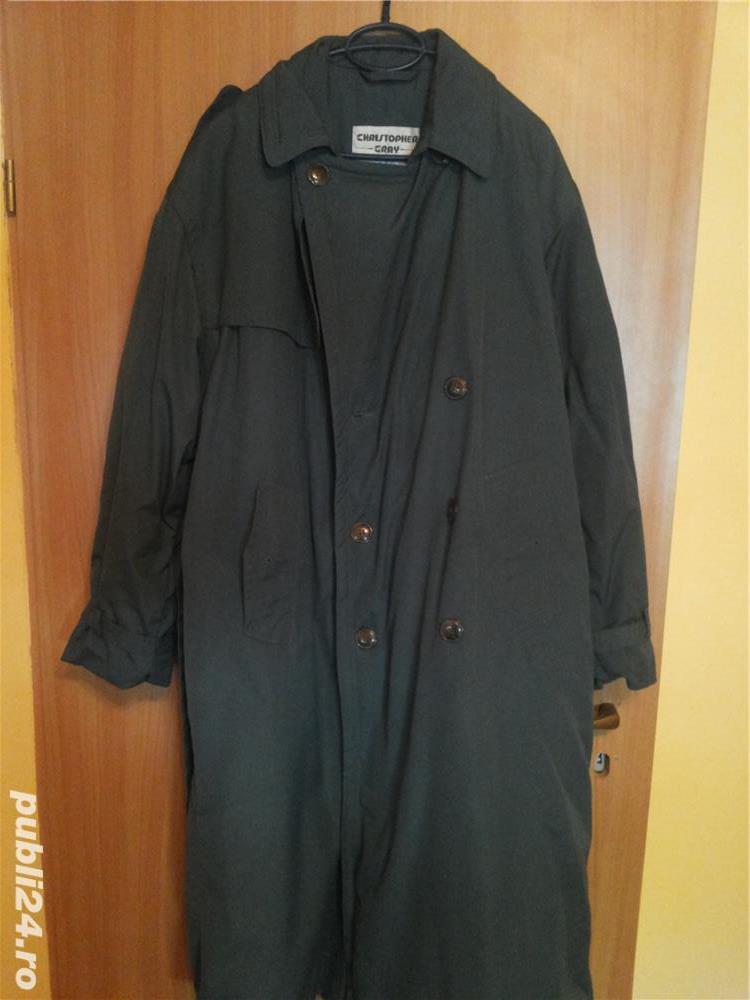  Oferta - Vand 2 buc pardesiu de primavara-toamna