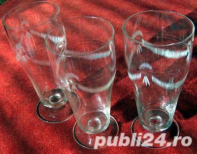 10 sonde bere din cristal