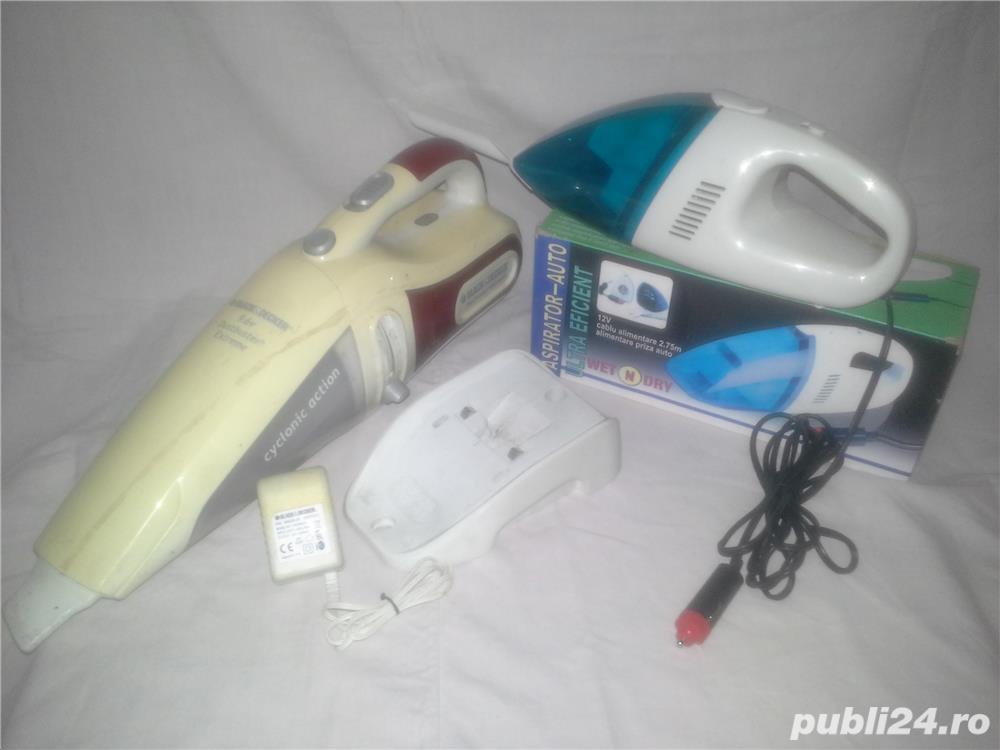 Aspirator 12V cu accesorii 2 buc