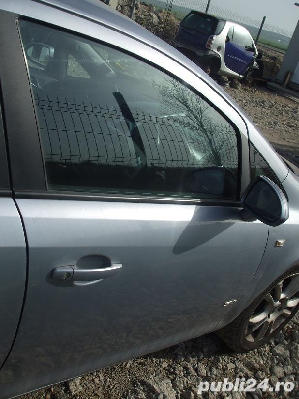 Usa Dreapta Fata Opel Corsa D