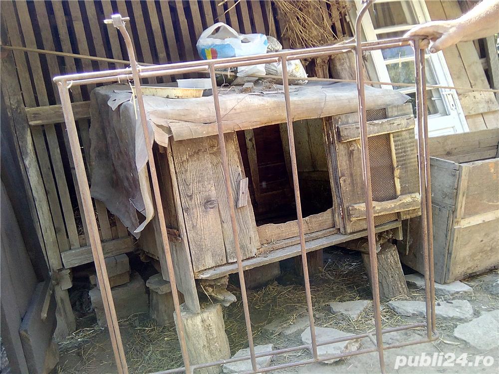 vand  portbagaj mare de la o Dacie 1310