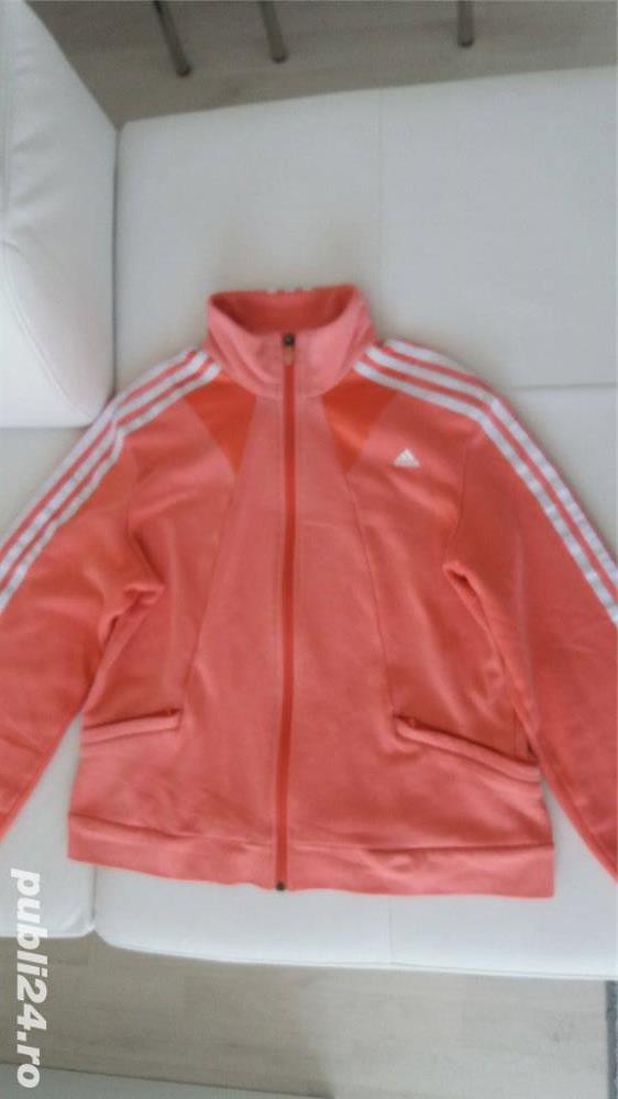 Vand bluza sport Adidas, produs de calitate,import.marimea M.
