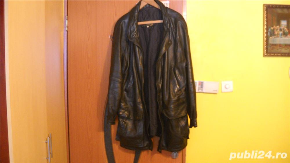 Haina piele XL cu fermoar nou