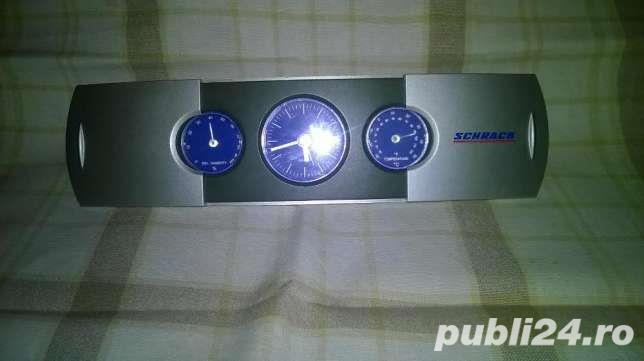 Ceas cu termometru si higrometru