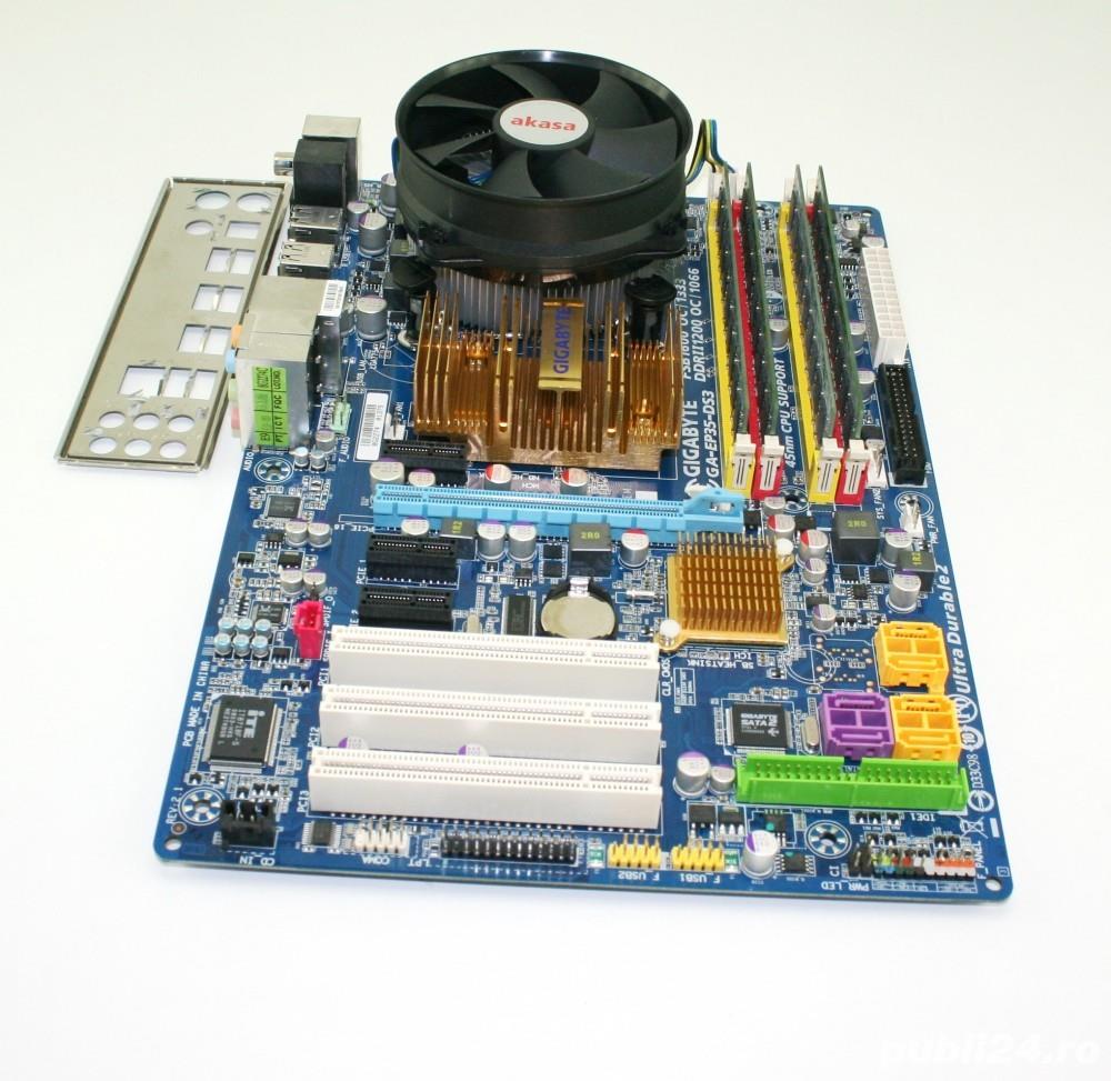 Kit placa baza Gigabyte GA-EP35-DS3+E5450(Q9650)-4x3.0Ghz+8Gb DDR2+cooler L129 Kit placa baza Gigabyte GA-EP35-DS3+E5450(Q9650)-4x3.0Ghz+8Gb DDR2+cooler L129
