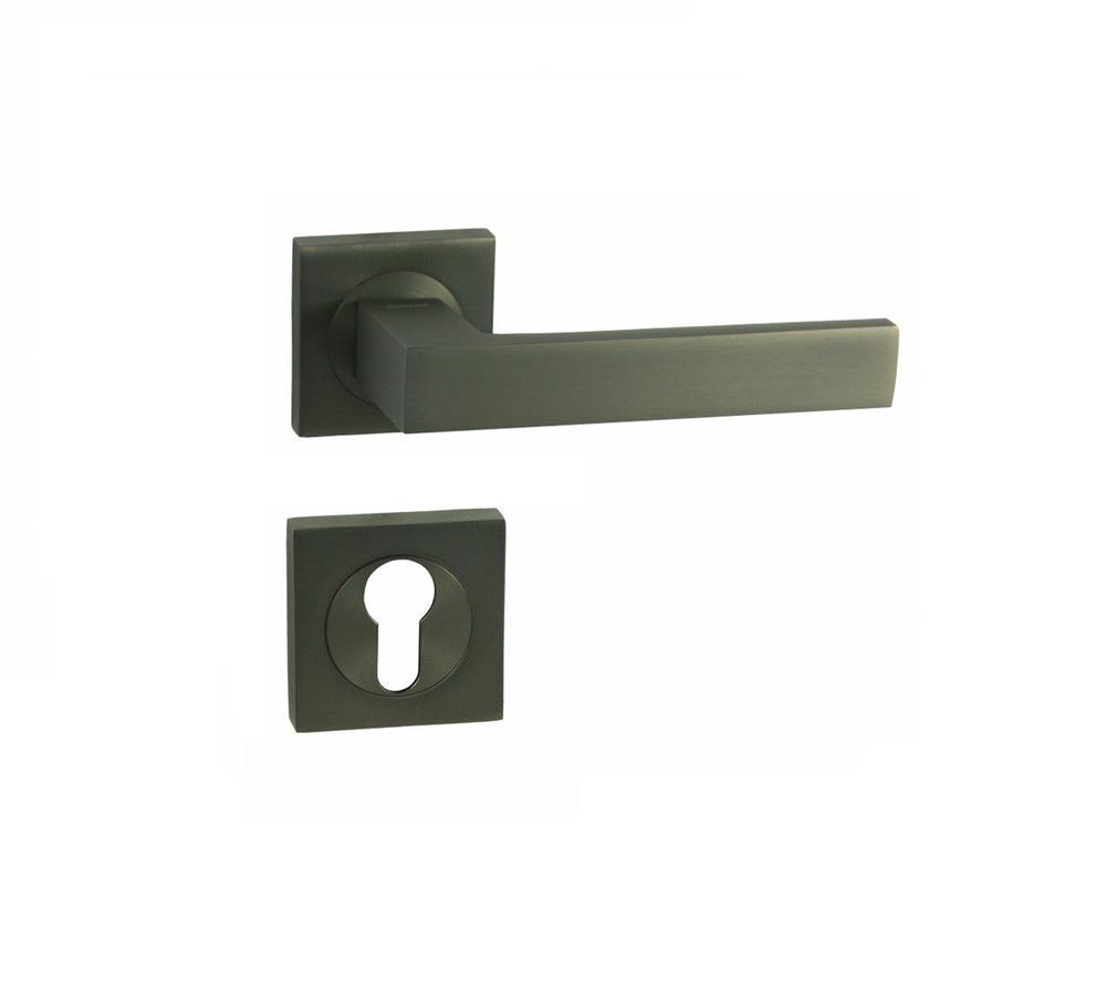 Maner usa Q7 negru titan Maner usa Q7 negru titan