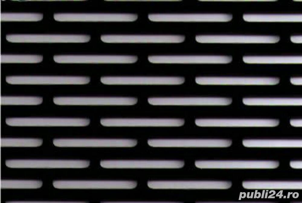 Tabla otel perforata 1.5x1000x2000mm perforatii alungite Tabla otel perforata 1.5x1000x2000mm perforatii alungite