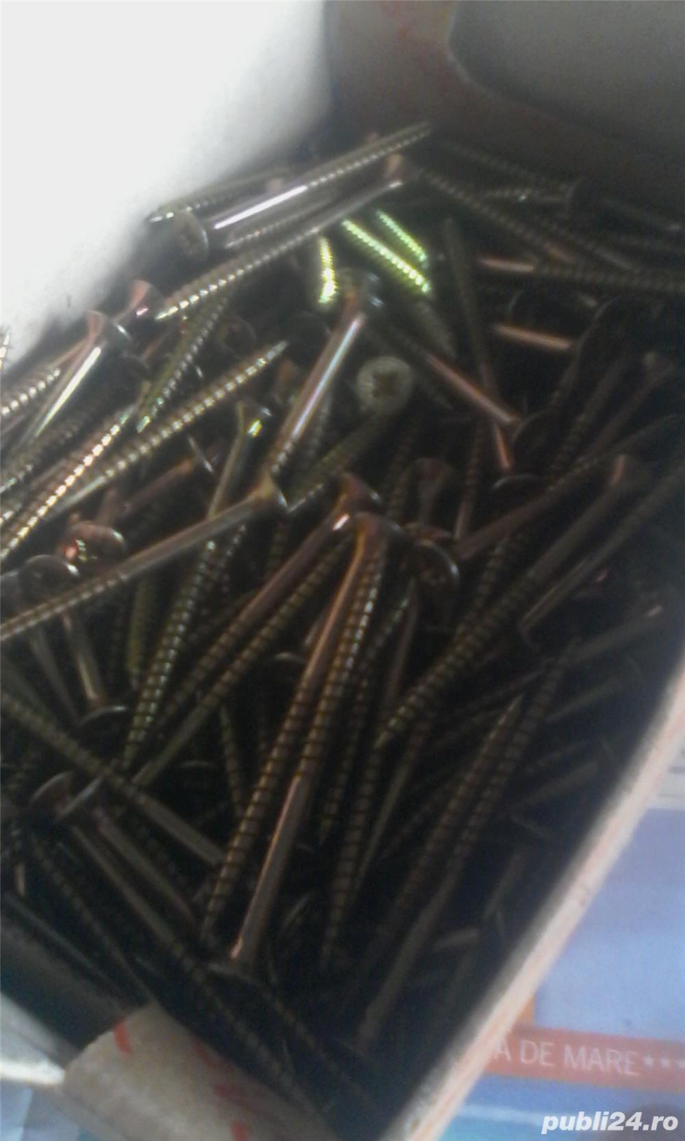  Suruburi autofiletante 800 buc 