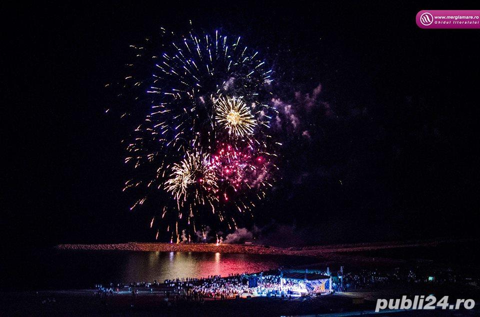 Realizam jocuri de artificii pe cer 