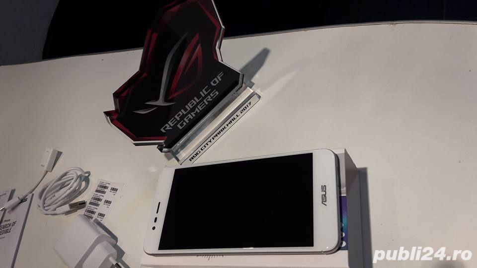Asus ZenFone 3 Max