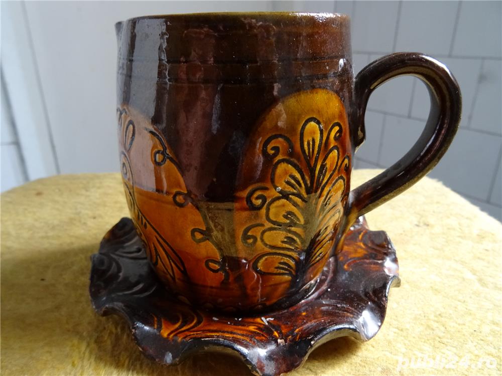 Cana smaltuita de Corund