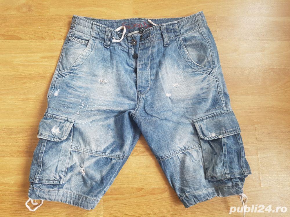 Pantaloni scurti blugi Pull &Bear 