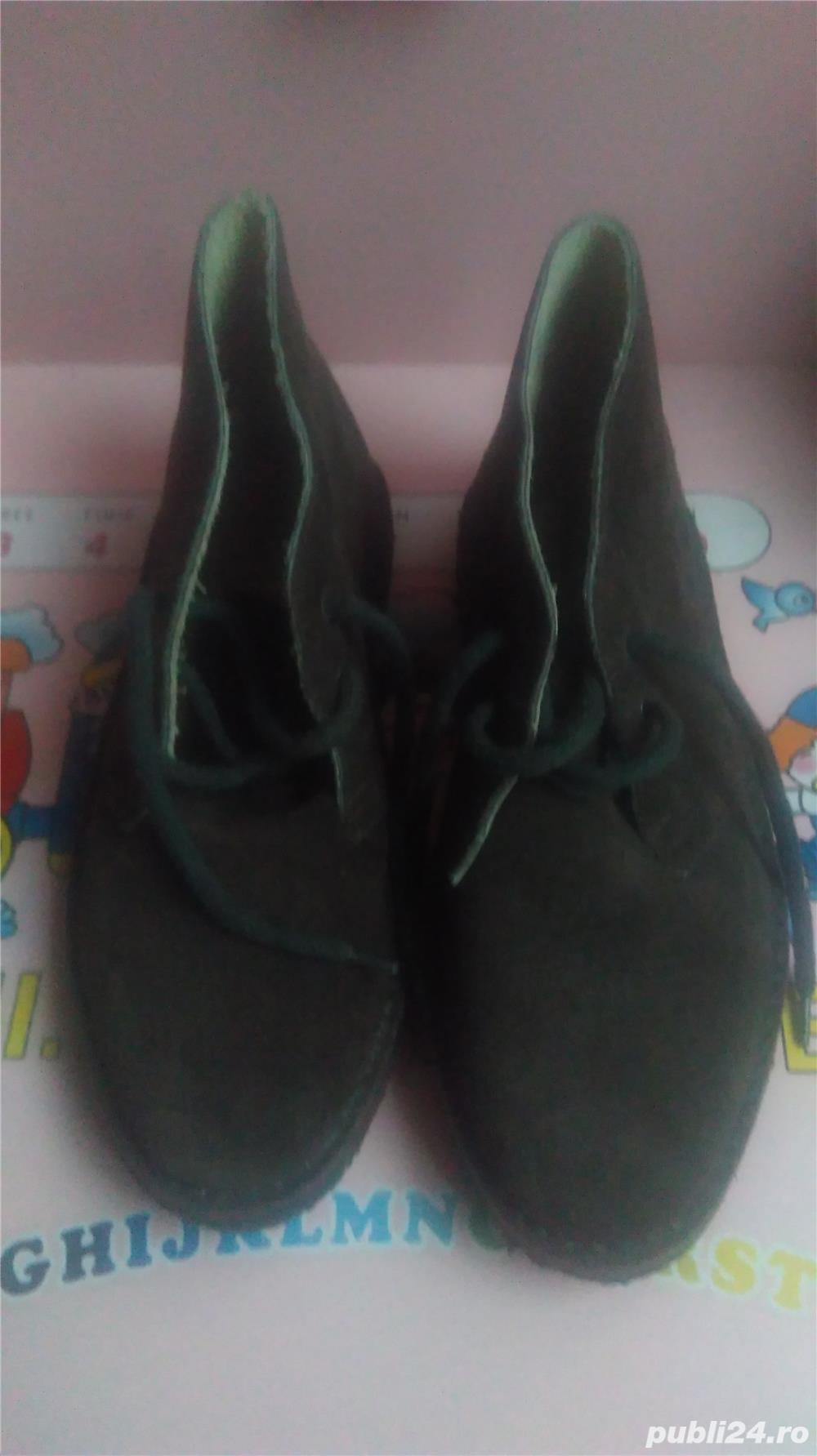 Ghete din piele pentru copii