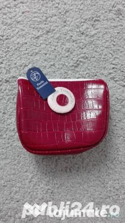 vand gentuta port fard noua import italia  