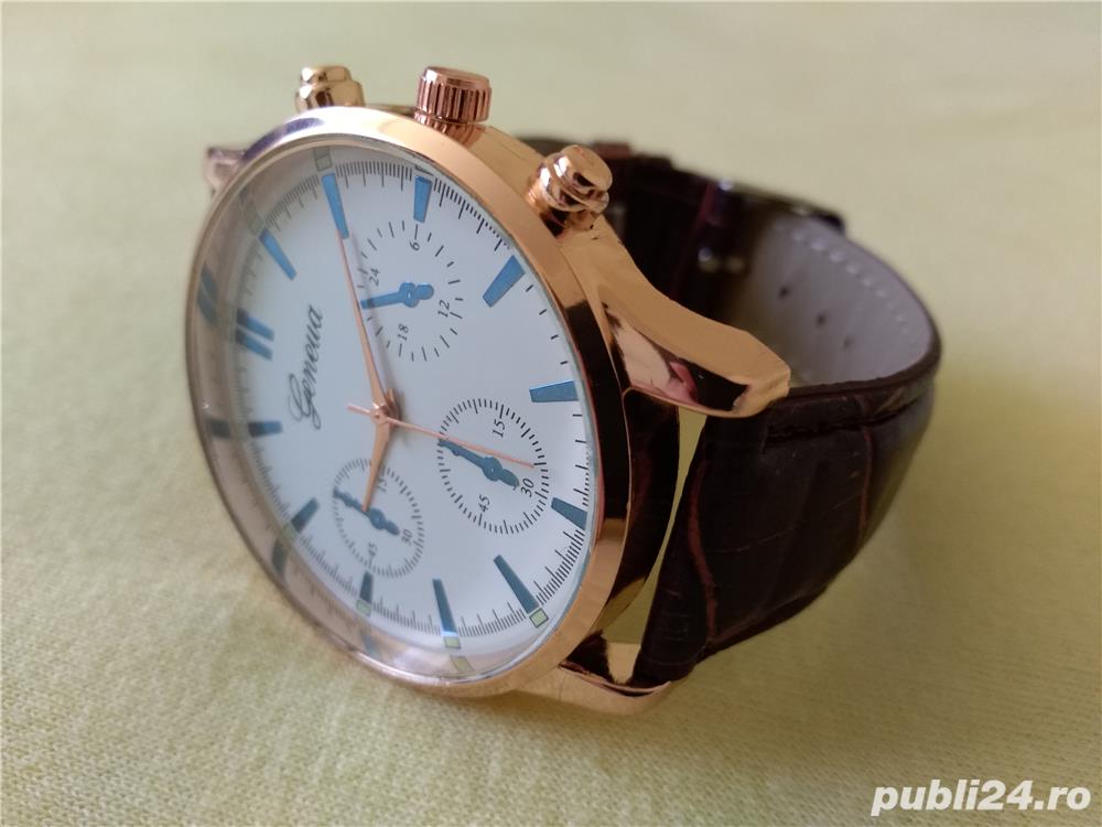 Ceas de mana barbatesc culoare auriu cadran alb curea piele maro