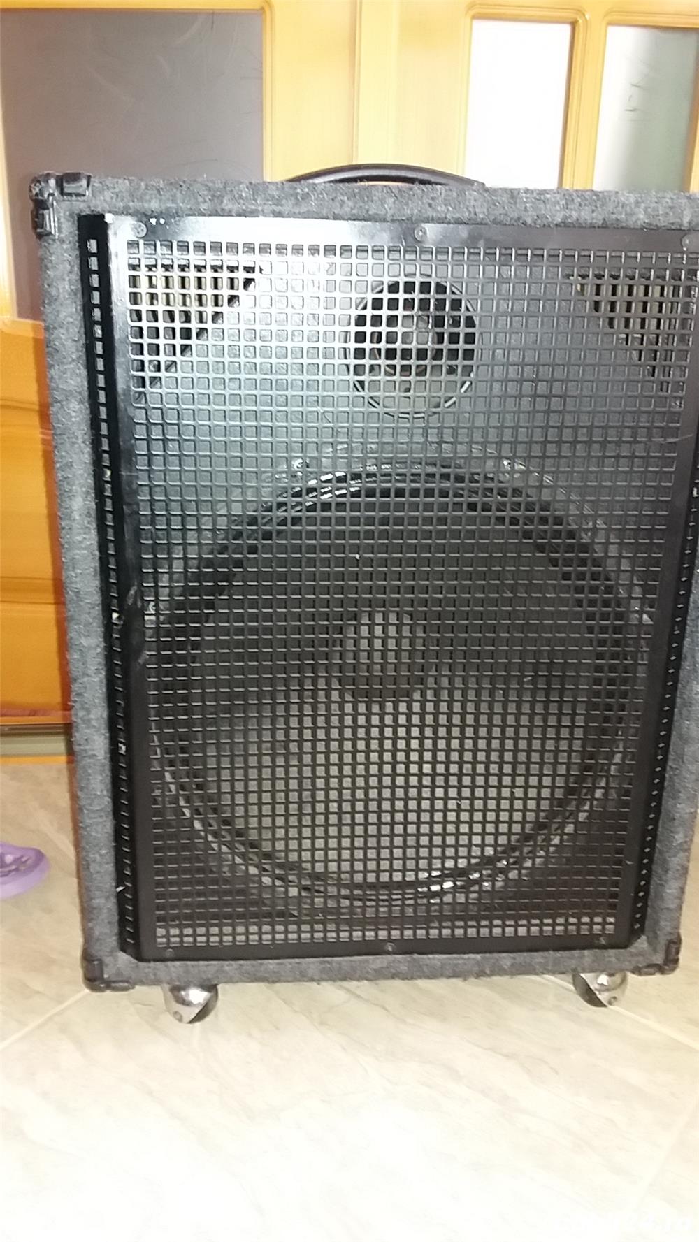 Boxa autoamplificata 100w