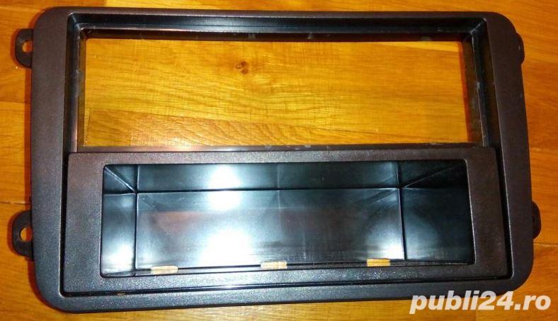 Rama adaptoare: Seat, Skoda, VW Golf 5, Passat, Caddy, CC