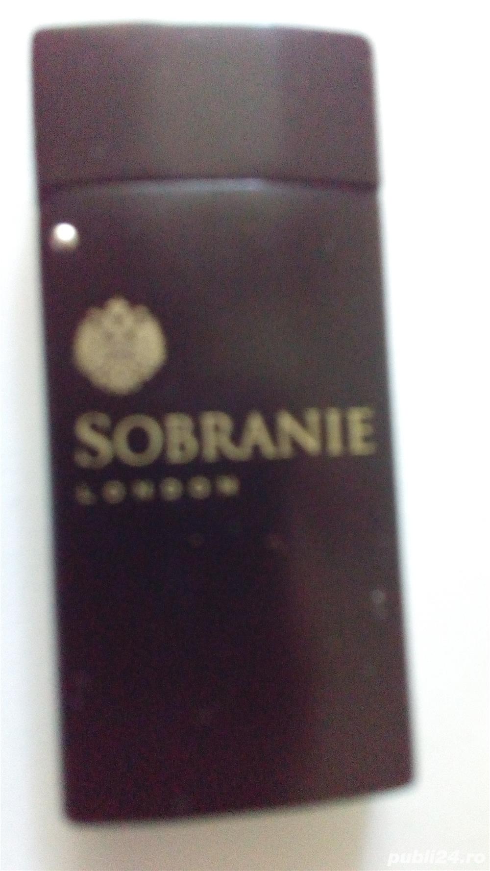 Vand bricheta de colectie promotie Sobraine Vand bricheta de colectie promotie Sobraine