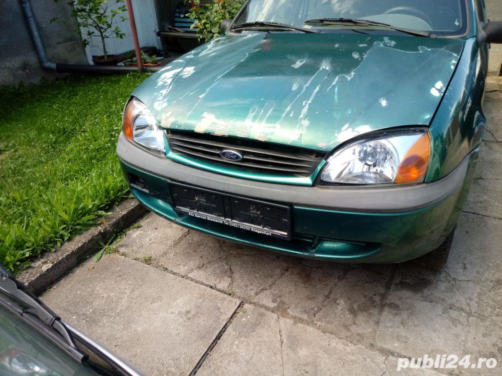 Dezmembrez Ford Fiesta 1.8 Diesel an 2001 Dezmembrez Ford Fiesta 1.8 Diesel an 2001