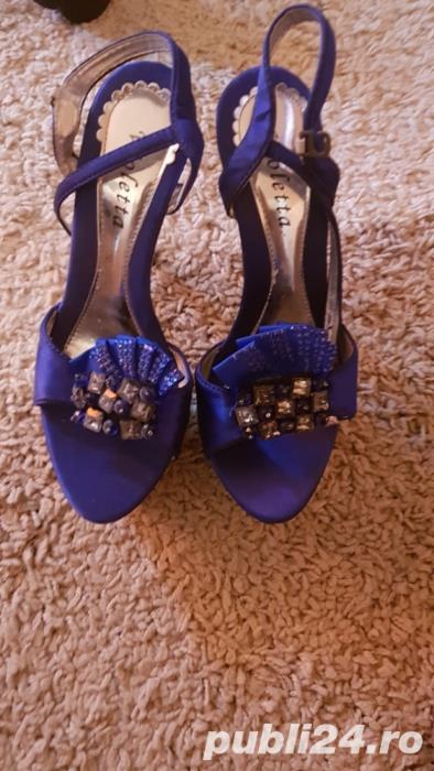  Sandale dama