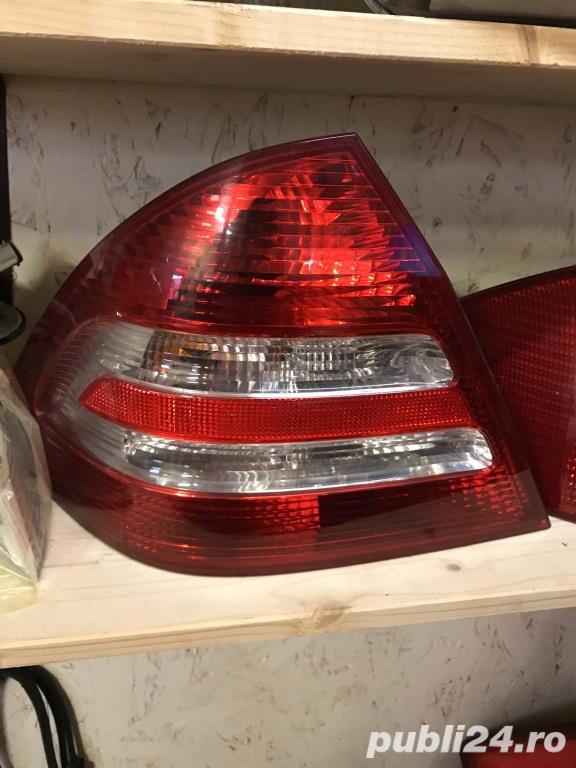 Lampa stop stanga Mercedes C-Class w203 facelift originala