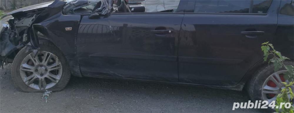 Dezmembrez Opel Corsa Z13DTH 6+1 trepte manual  an 2007