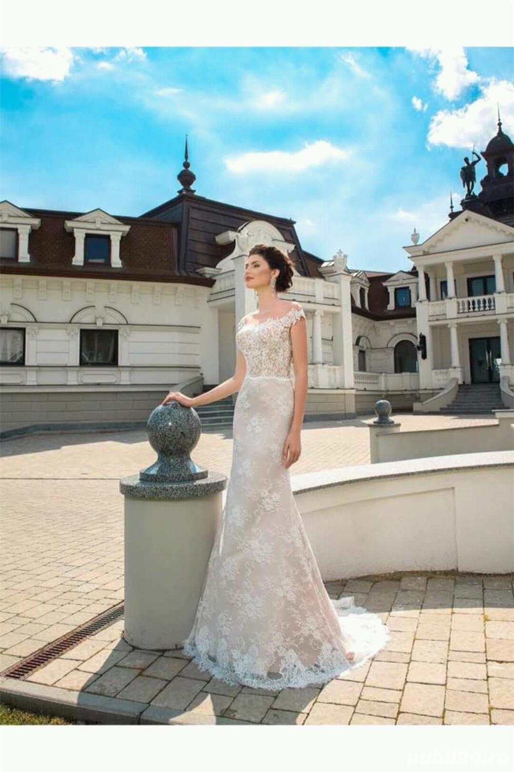 Vanzare rochie de mireasa si accesoriu pentru par