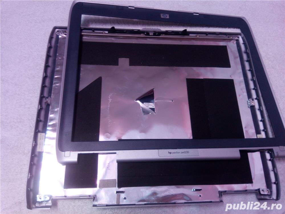 Capac + Rama display - Hp Pavilion ZE4200 Capac + Rama display - Hp Pavilion ZE4200