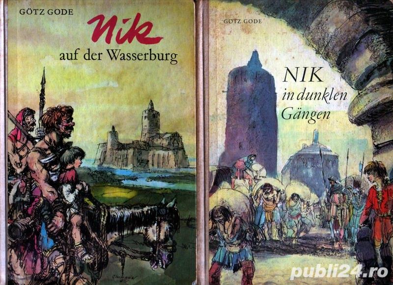 Nik auf der Wasserburg + Nik in Dunklen Gängen