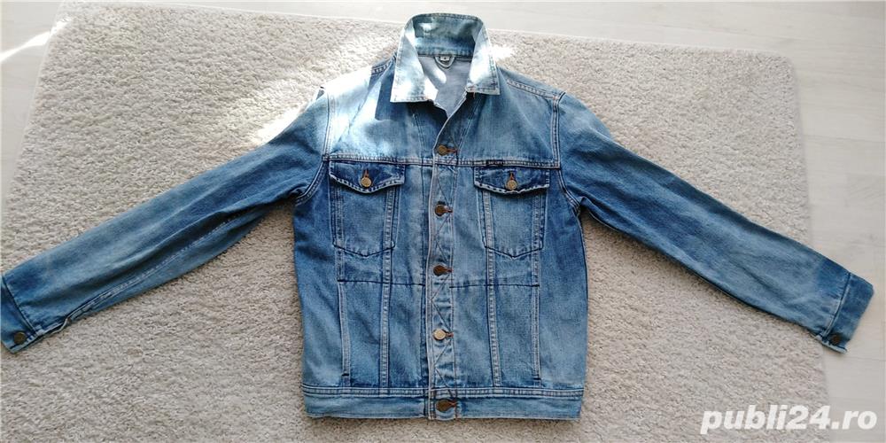 vand HAINA blugi sport mărime M,noua,produs calitate,import.