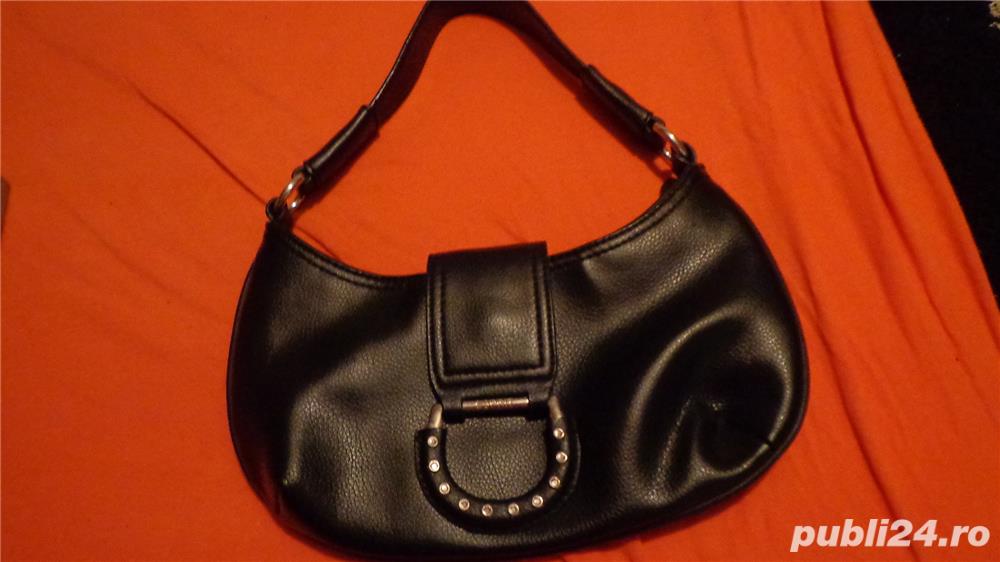 posetuta Esprit, neagra posetuta Esprit, neagra