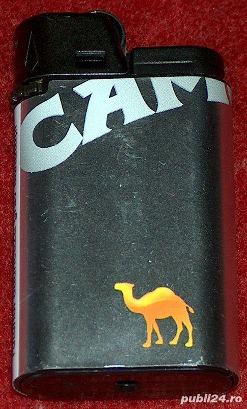 Camel - brichetă argintie, nouă Camel - brichetă argintie, nouă