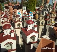 Troite grecia,monumente funerare,cruci, bisericute grecia, bisericute in miniatura. Troite grecia,monumente funerare,cruci, bisericute grecia, bisericute in miniatura.