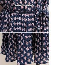 Fuste,rochii,bluze de diferite culori si marimi