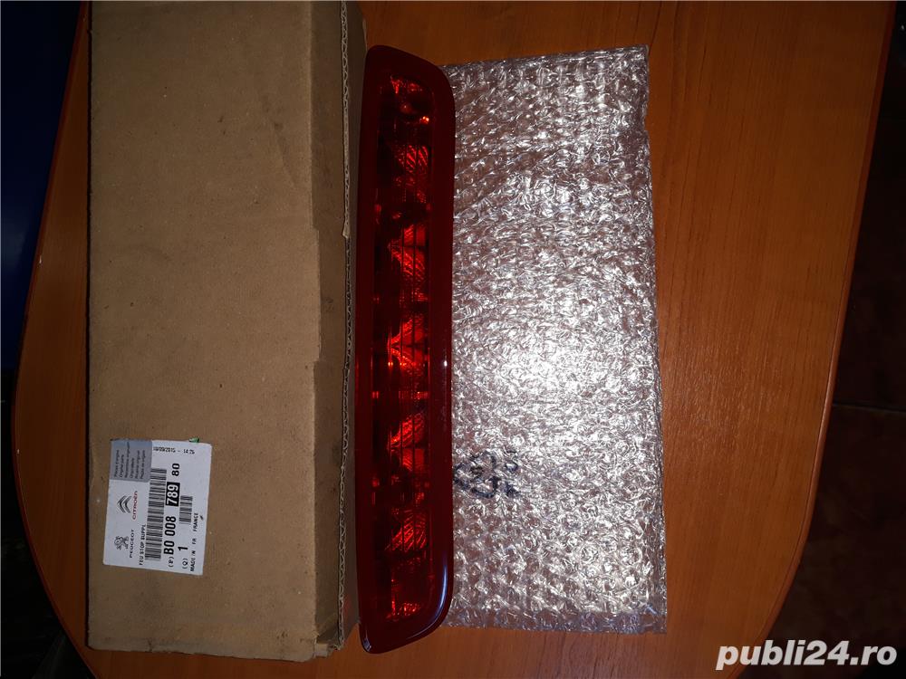 Lampa frana suplimentara Peugeot,Citroen