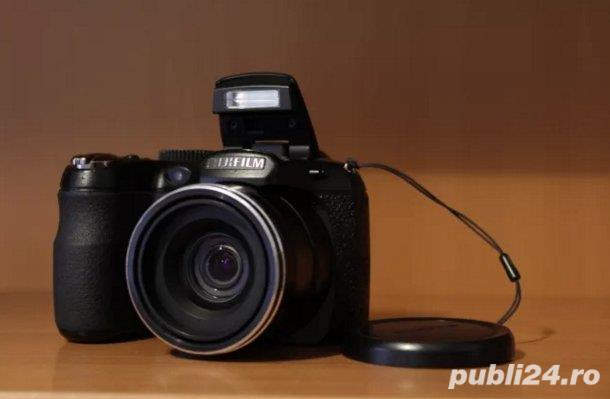 Camera foto digitala Fuji Fine Pix S1600 12.2 Mp - functionare ireprosabila.