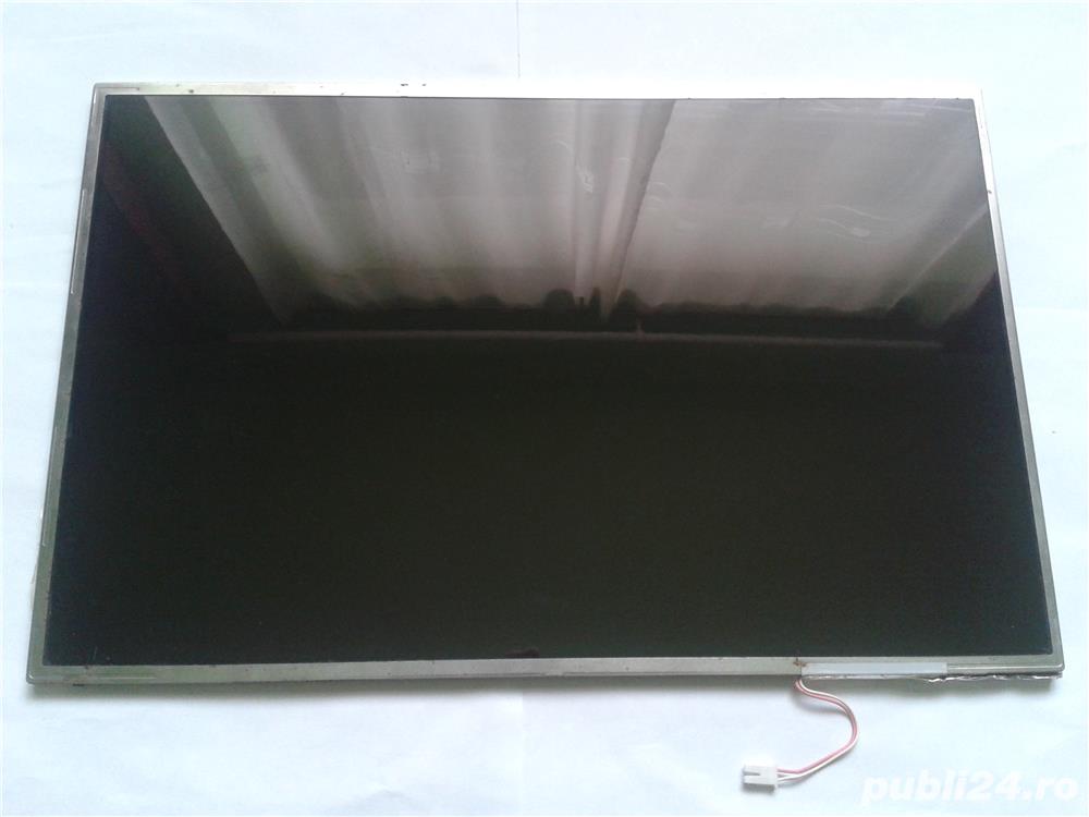 Vand Display LCD Ecran 15.4 inch Chunghwa CLAA154WP05 Pret 45 Lei