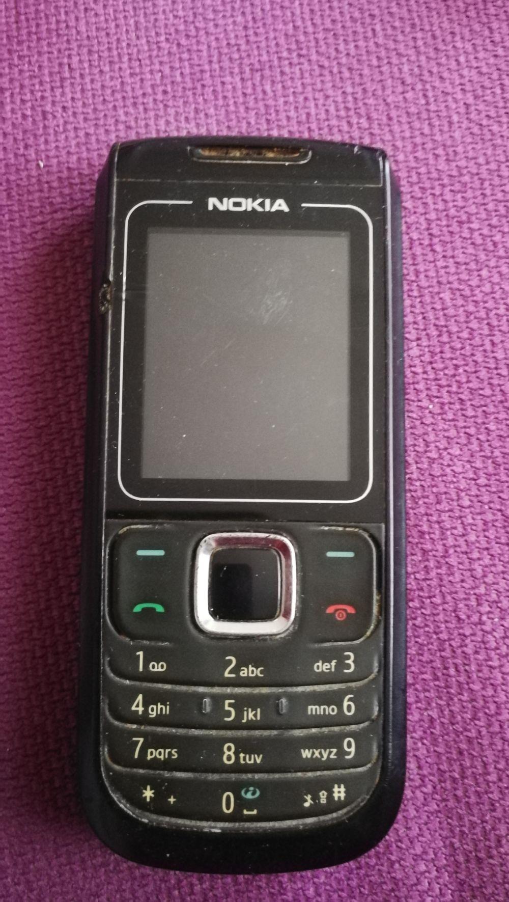 Telefon Nokia 1680