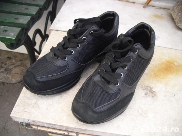 Adidasi  Lamaica masura 38 culori Negru si Gri