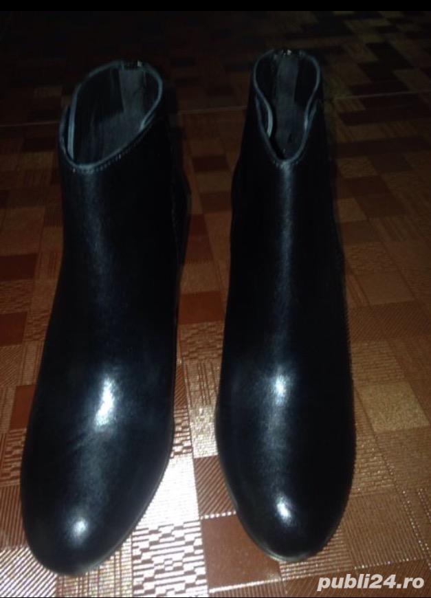 Vând ghete piele Vând ghete piele