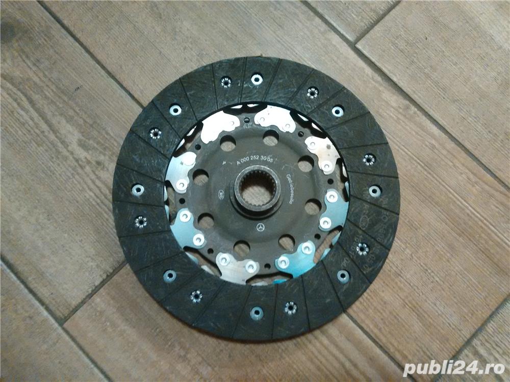 Disc Ambreiaj Mercedes-Benz 